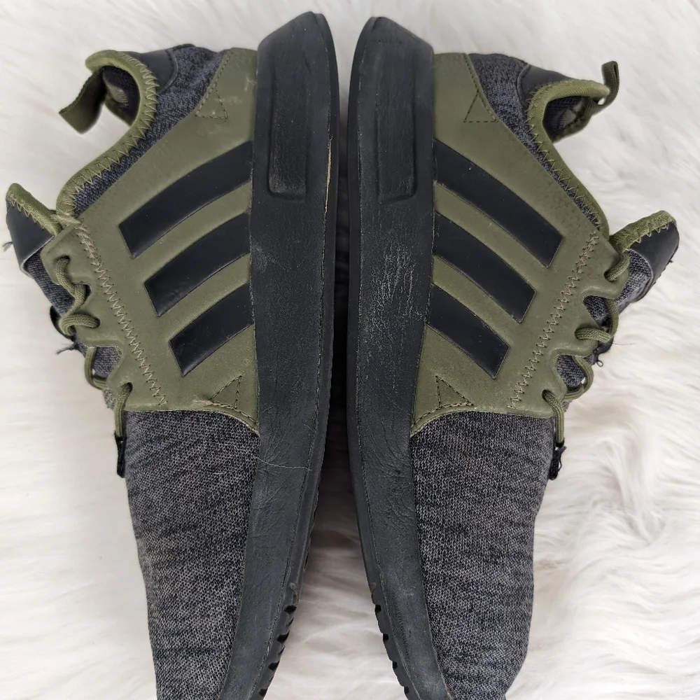 Adidas lightweight running shoes, women's size 6.5, olive - Picture 3 of 9